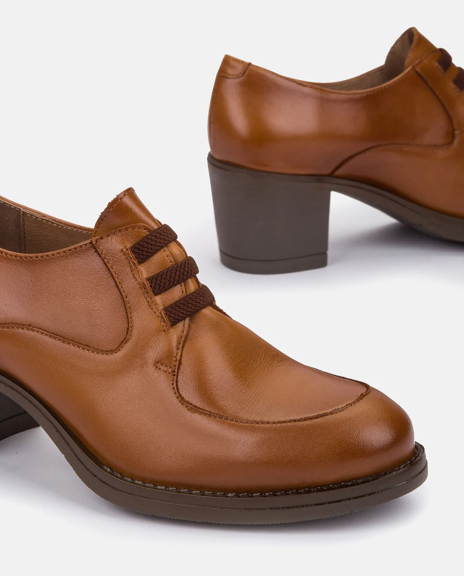 Heeled Shoe LILLE-008 Leather