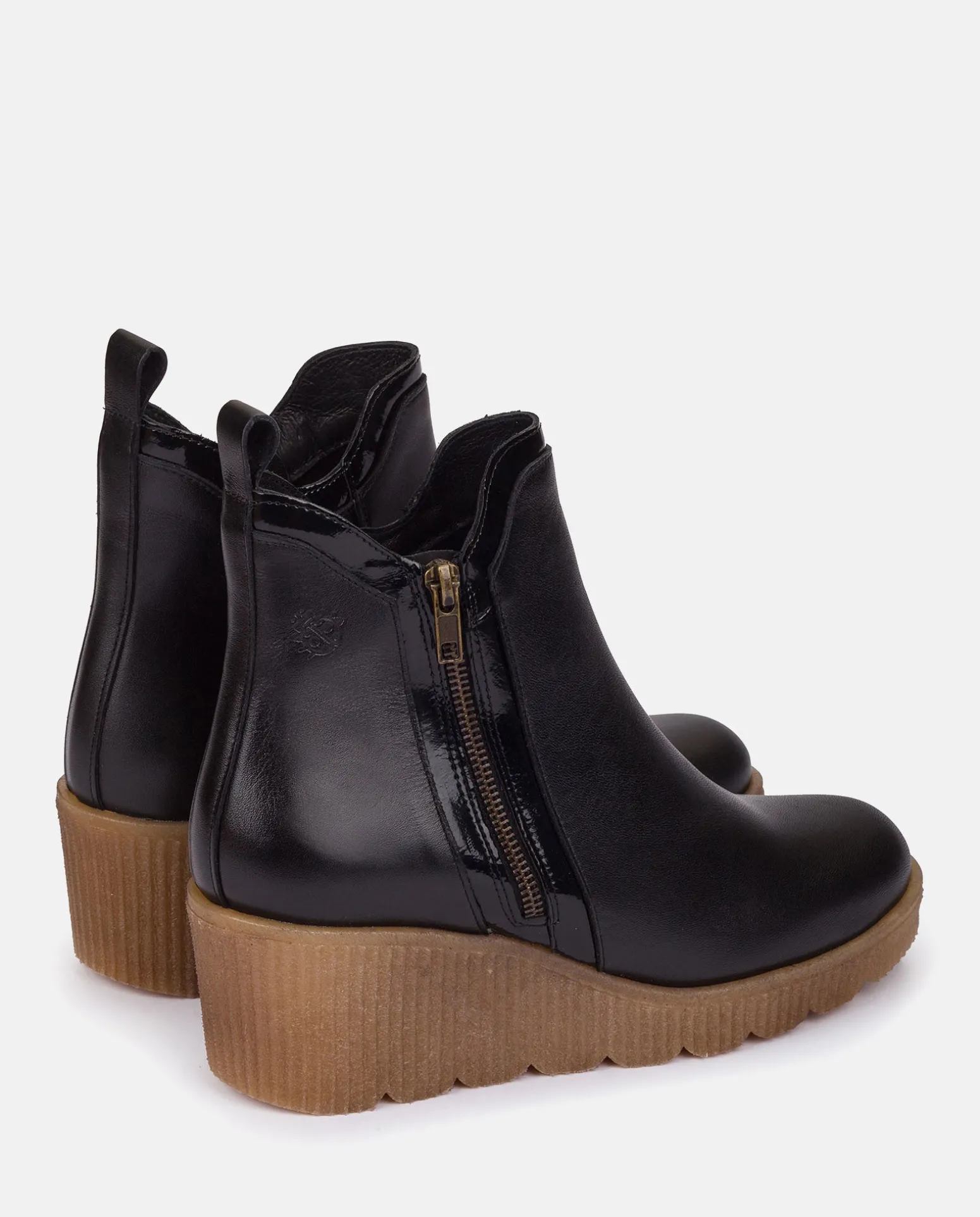 Wedge Booty MADONA-002 Black